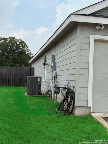 8323 DOVERS DEN, San Antonio, TX 78253