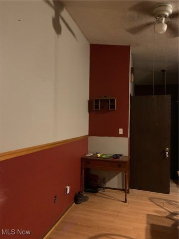 748 Commerce Street, Wellsburg, WV 26070