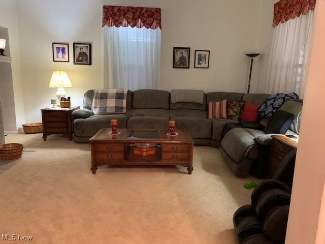 748 Commerce Street, Wellsburg, WV 26070