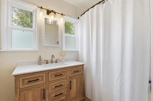 462 Emerson Street, Chula Vista, CA 91911