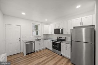1715 W 8TH ST, Wilmington, DE 19805