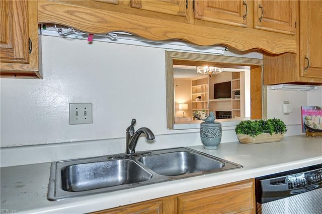 1156 Bedford Ave, Norfolk, VA 23508