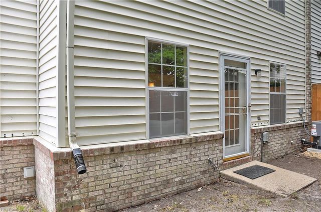1156 Bedford Ave, Norfolk, VA 23508
