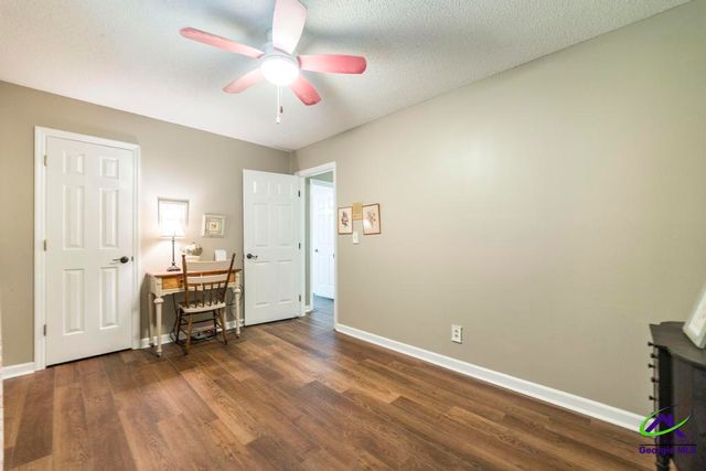 422 Wexford Cir, Bonaire, GA 31005