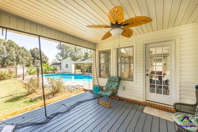 422 Wexford Cir, Bonaire, GA 31005