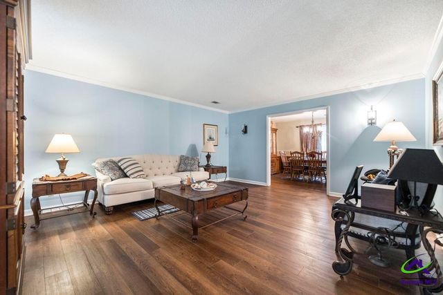 422 Wexford Cir, Bonaire, GA 31005