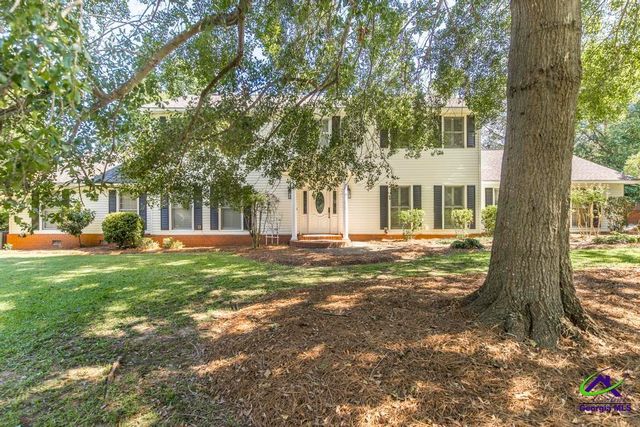 422 Wexford Cir, Bonaire, GA 31005