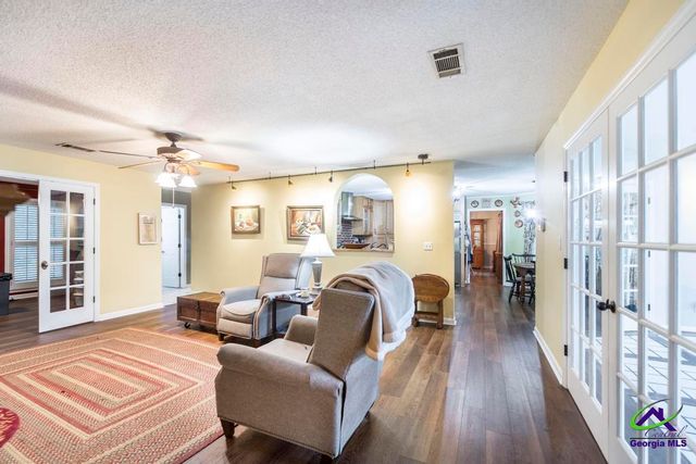 422 Wexford Cir, Bonaire, GA 31005