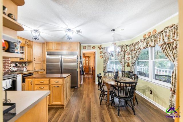 422 Wexford Cir, Bonaire, GA 31005