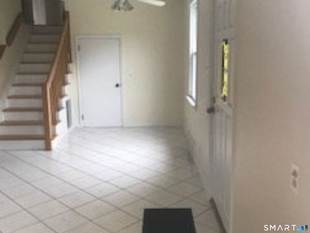 17 Henry Street, Bethel, CT 06801
