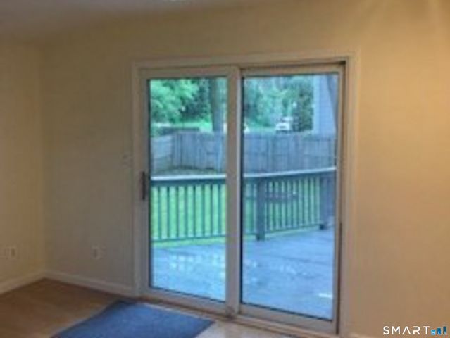 17 Henry Street, Bethel, CT 06801