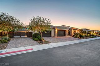 8377 Sweetwater Creek Way, Las Vegas, NV 89113