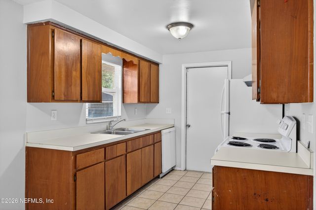 1675 MARY BETH Drive, Middleburg, FL 32068