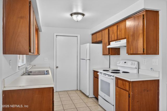 1675 MARY BETH Drive, Middleburg, FL 32068