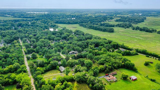 1909 Louise Street, Crystal Lake, IL 60014