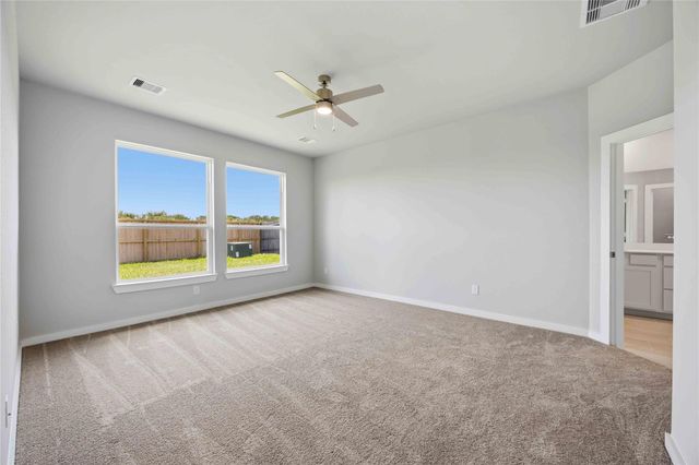 806 Mockingbird Passage Drive, Beasley, TX 77417