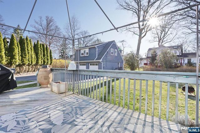 33 4th Street, Park Ridge, NJ 07656