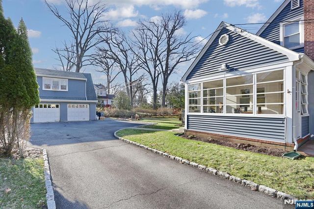 33 4th Street, Park Ridge, NJ 07656