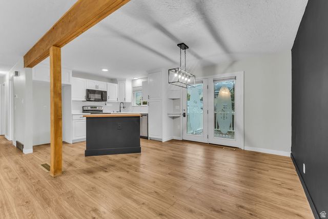 840 N 325 W, Bountiful, UT 84010