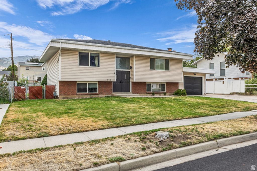 840 N 325 W, Bountiful, UT 84010 — exterior