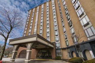 1 Renaissance Place 511, Palatine, IL 60067