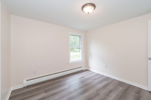 24 Old Amherst Rd, Sunderland, MA 01375