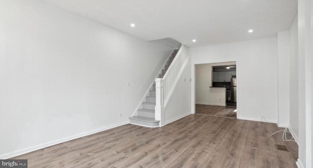 17 S 45TH ST, PHILADELPHIA, PA 19104 — photo 2