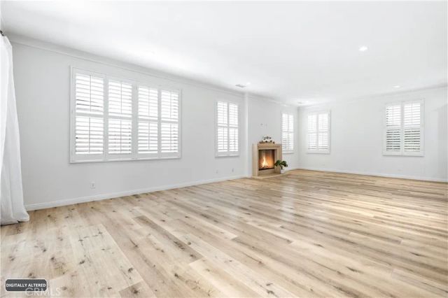 210 Mantle, Irvine, CA 92618