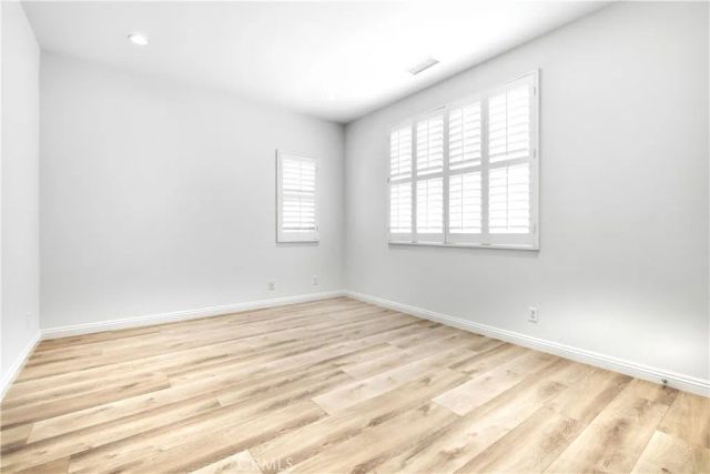 210 Mantle, Irvine, CA 92618