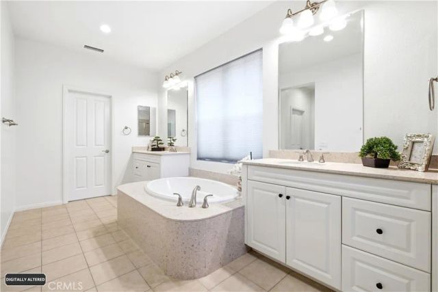 210 Mantle, Irvine, CA 92618
