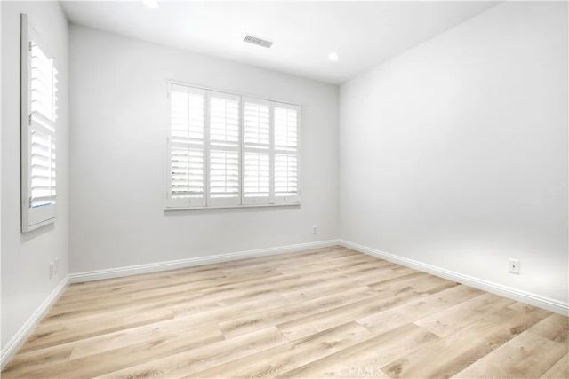 210 Mantle, Irvine, CA 92618