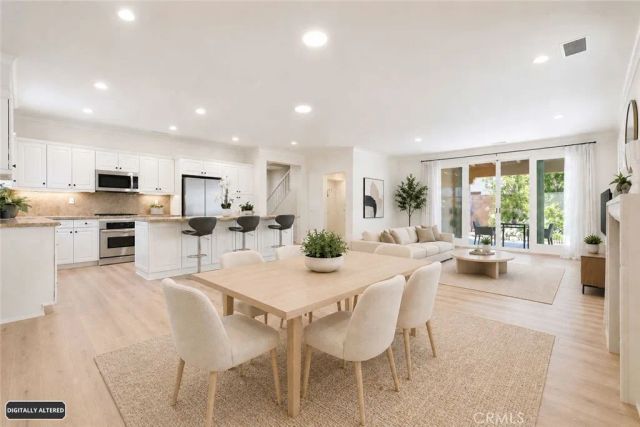 210 Mantle, Irvine, CA 92618