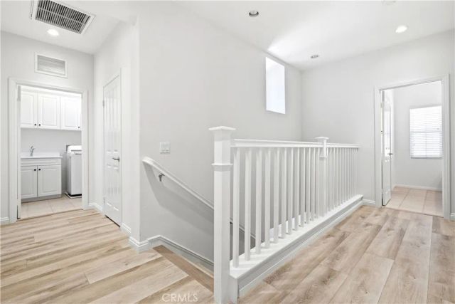 210 Mantle, Irvine, CA 92618