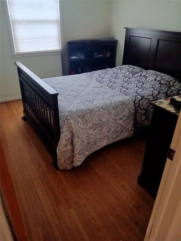 257 Cranbrooke Dr, Irondequoit, NY 14622