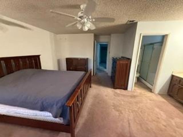 5324 N Vernal Avenue, Fresno, CA 93722