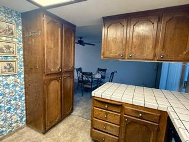 5324 N Vernal Avenue, Fresno, CA 93722
