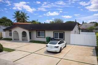 5114 SW 133rd Ct Dr A, Miami, FL 33175