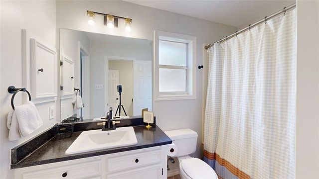 1803 Fernhaven Circle, College Station, TX 77840