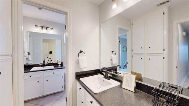 1803 Fernhaven Circle, College Station, TX 77840