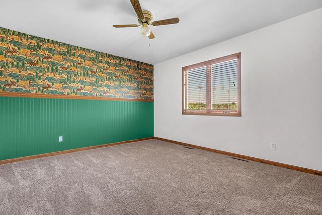 2756 Autumn Drive, Crown Point, IN 46307