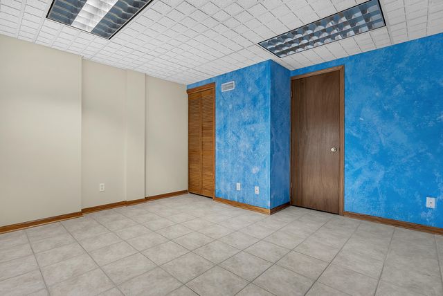 2756 Autumn Drive, Crown Point, IN 46307