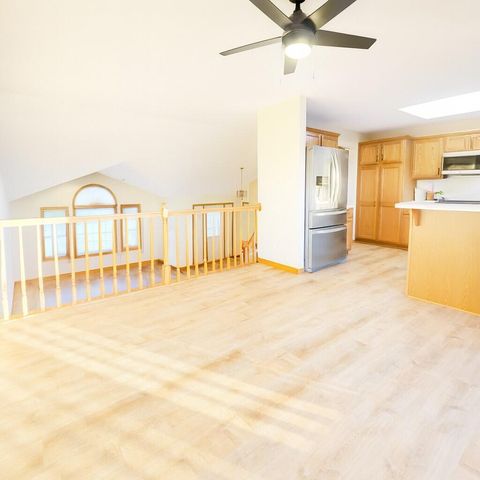 2756 Autumn Drive, Crown Point, IN 46307