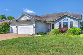 2756 Autumn Drive, Crown Point, IN 46307