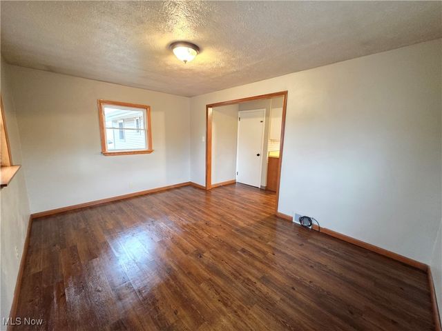 546 Grace Street, Hubbard, OH 44425