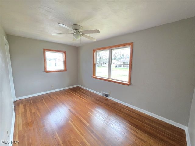 546 Grace Street, Hubbard, OH 44425