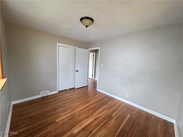 546 Grace Street, Hubbard, OH 44425