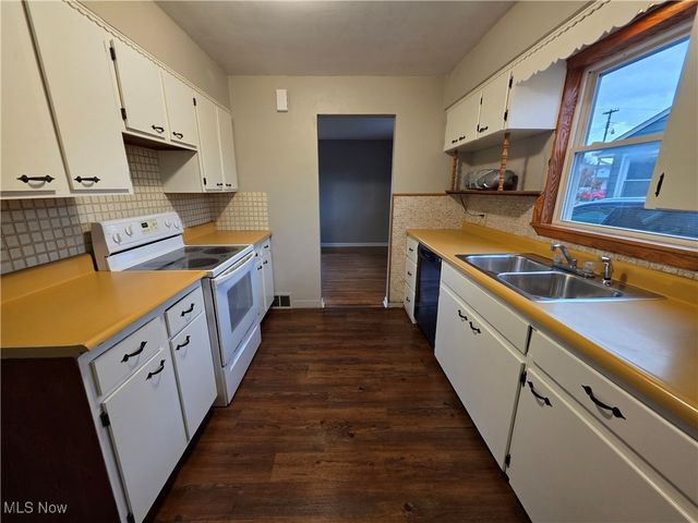 546 Grace Street, Hubbard, OH 44425