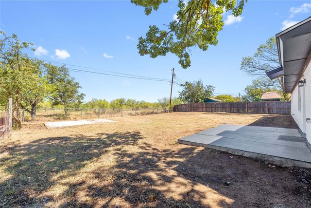 3818 Crestridge Drive, Brownwood, TX 76801
