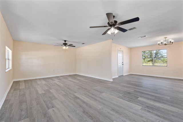 3818 Crestridge Drive, Brownwood, TX 76801