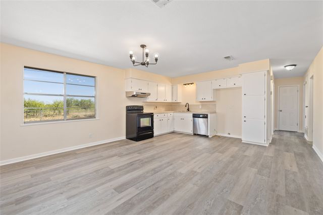 3818 Crestridge Drive, Brownwood, TX 76801